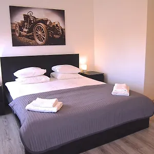 Royal Way Snug - Old Town , Warszawa Polska